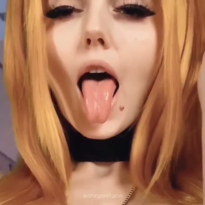 What a cutie!