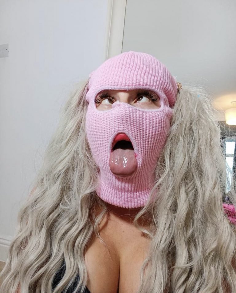 Hooded Girl Makes Ahegao Face