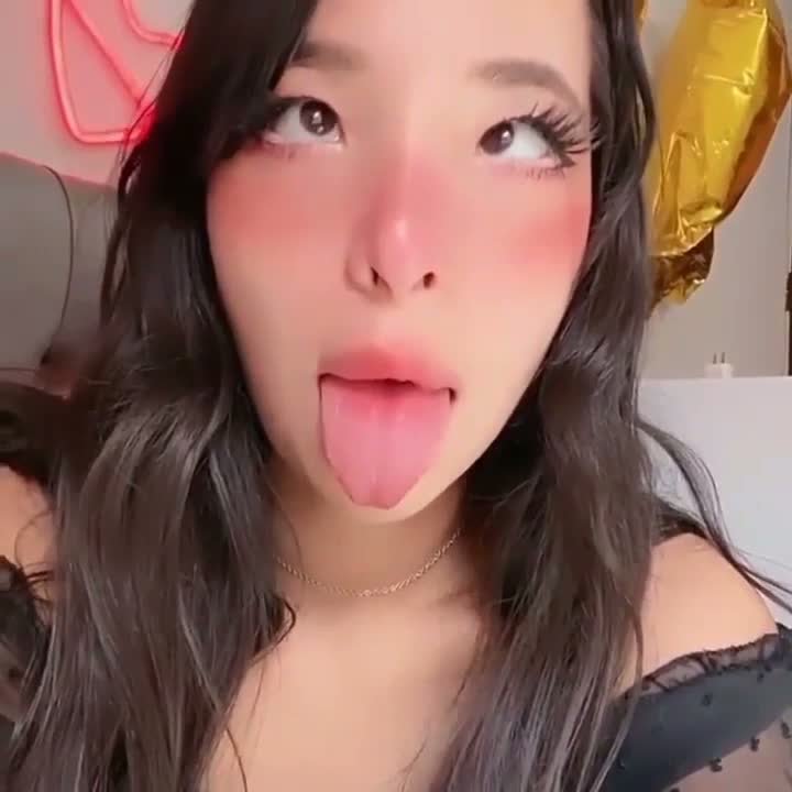 Ahegao artinya