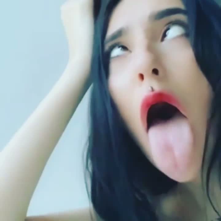 Ahegao mouth