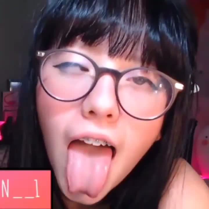 Baju ahegao wanita