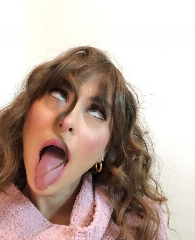Cutie Riley Ahegao