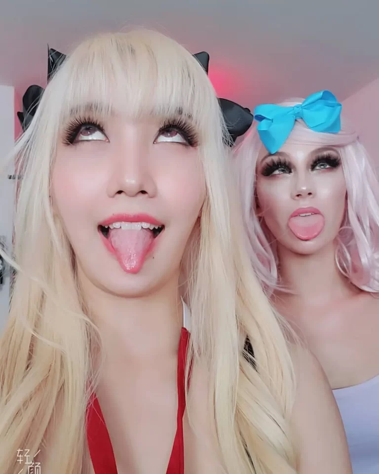 Do you think we look stunning?