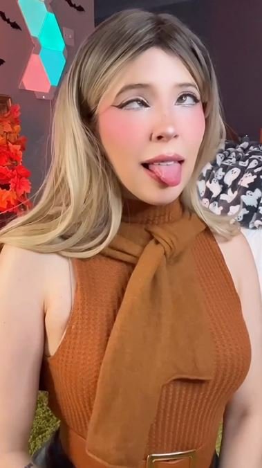Shiroluxx Ahegao Face