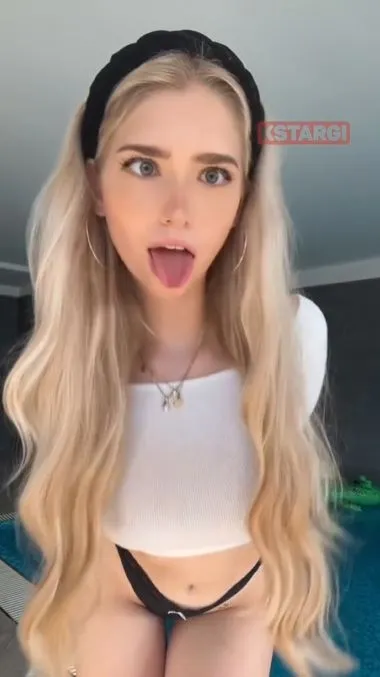 Egirls doing ahegao