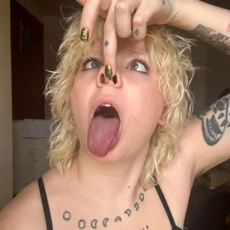 Pignose Glamour: Where Weird Meets Wonderful