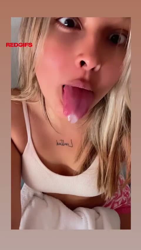 Young Stepsister Try Ahegao
