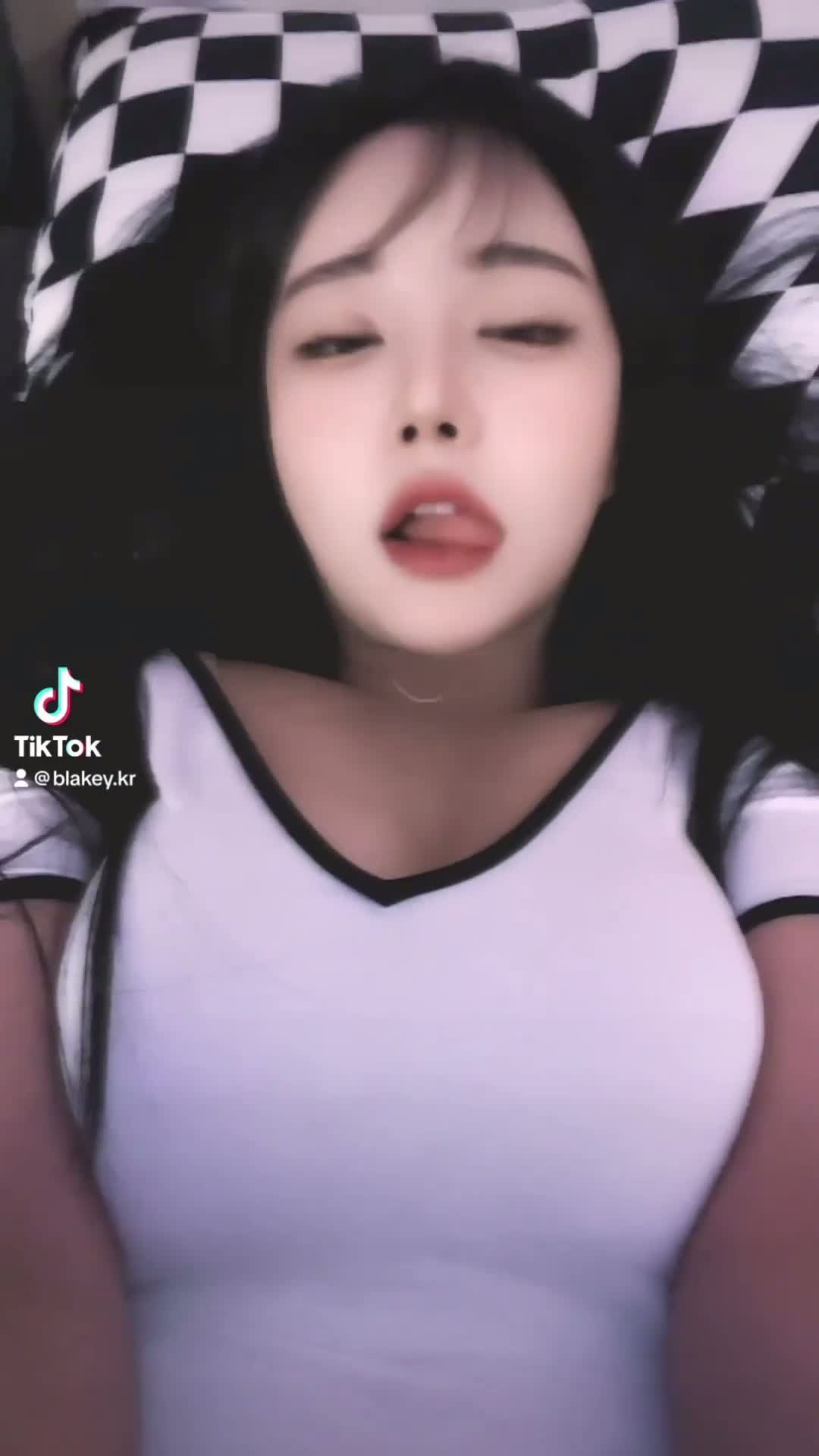 Dreamy Visage, Sweet Reality